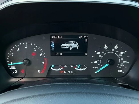 Used 2022 Ford Escape SE image 12