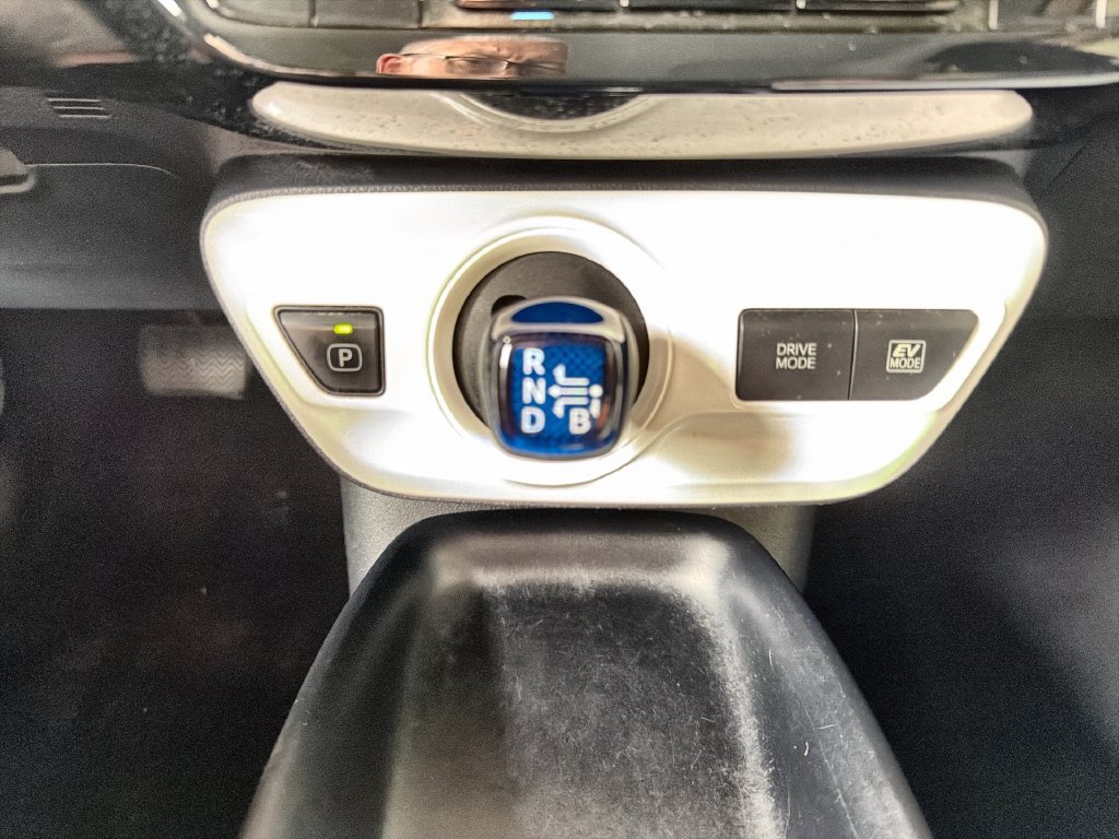 Used 2018 Toyota Prius Two w/ Prius Two Safety Plus Package FWD image 22