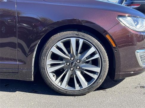 Used 2020 Lincoln MKZ Reserve w/ Elements Package image 6
