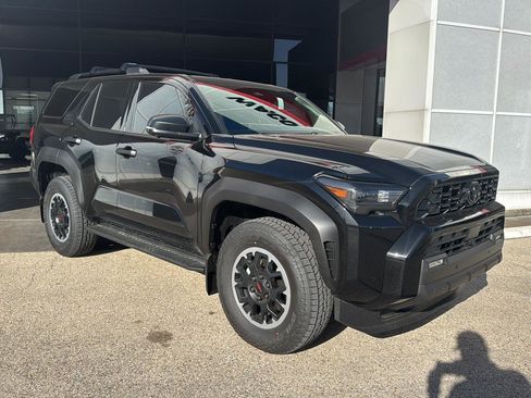 New 2026 Toyota 4Runner TRD Off-Road image 2