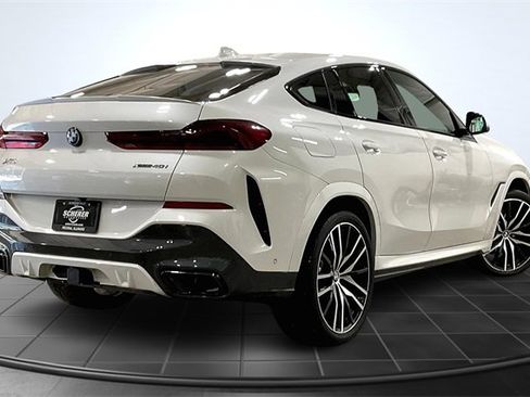 Used 2021 BMW X6 xDrive40i w/ M Sport Package image 2