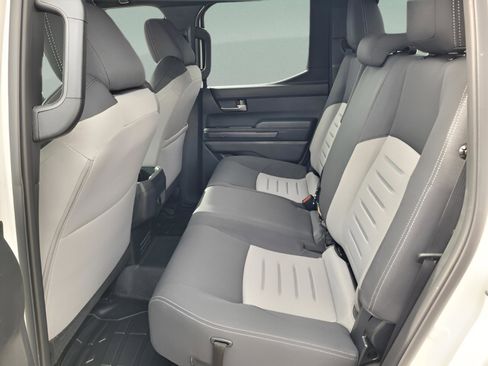 Used 2024 Toyota Tacoma TRD Sport image 12