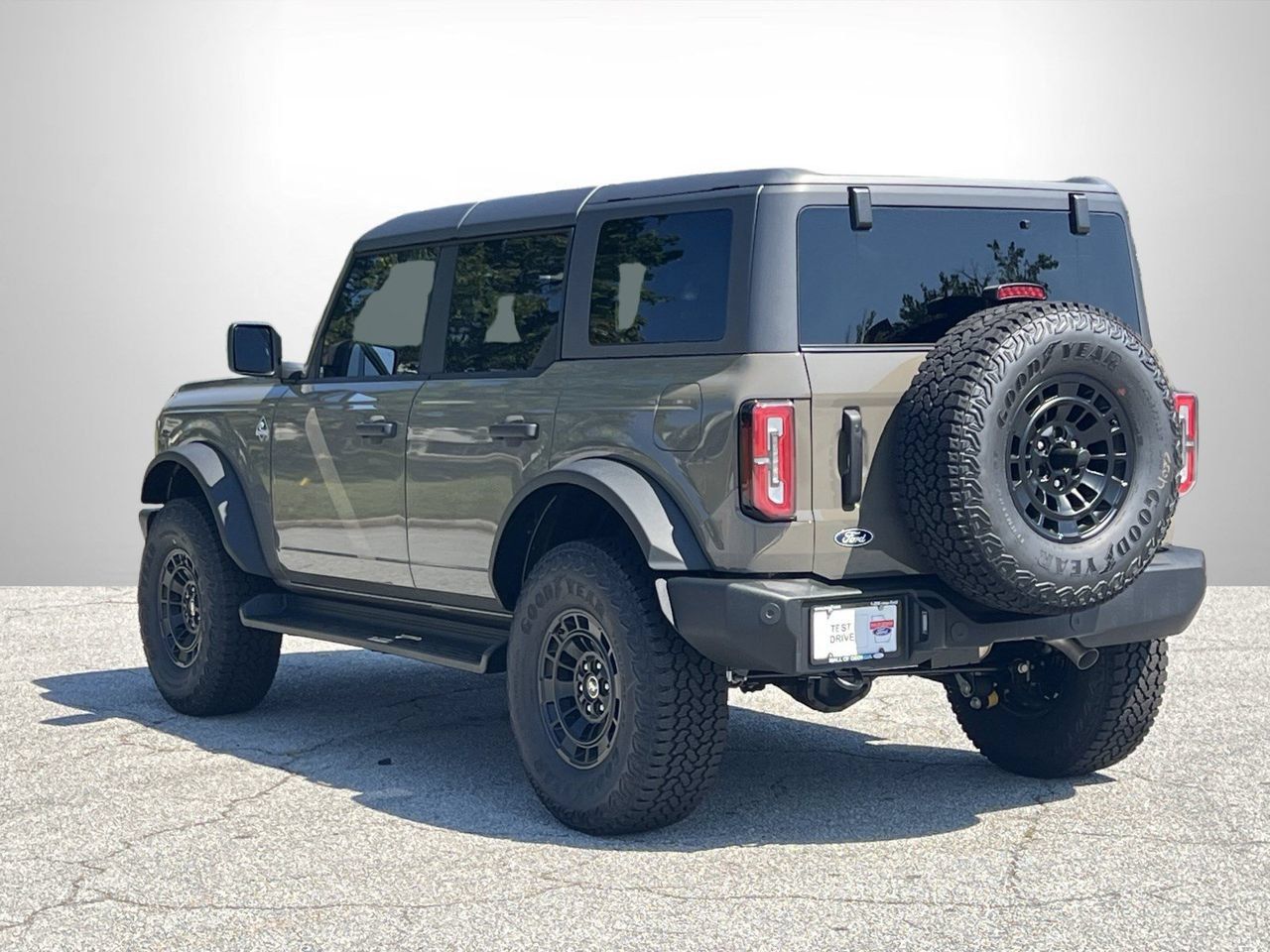 New 2026 Ford Bronco Outer Banks AWD/4WD image 21