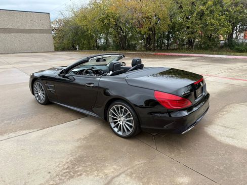 Used 2017 Mercedes-Benz SL 550 image 7