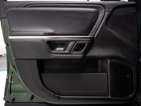 Used 2023 Rivian R1S Adventure image 34