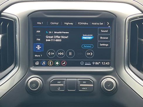 Used 2020 Chevrolet Silverado 2500 LT w/ Texas Edition AWD/4WD image 24