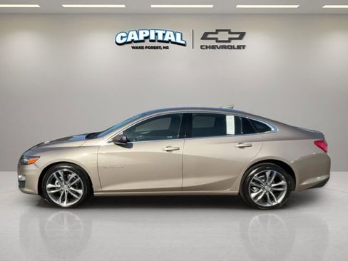 Used 2024 Chevrolet Malibu LT image 2
