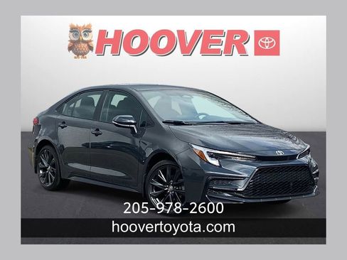 Used 2026 Toyota Corolla SE image 1