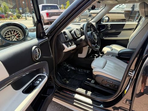 Used 2017 MINI Cooper Countryman S AWD/4WD image 13