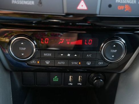 Used 2025 Mitsubishi Eclipse Cross SE AWD/4WD image 22