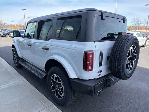 New 2026 Ford Bronco Outer Banks AWD/4WD image 5