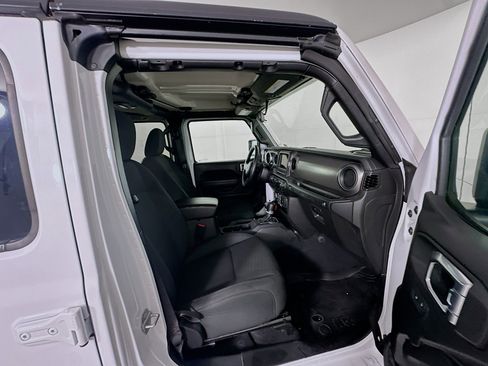 Used 2022 Jeep Wrangler Unlimited Sport AWD/4WD image 29