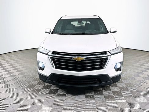 Used 2023 Chevrolet Traverse LT image 4