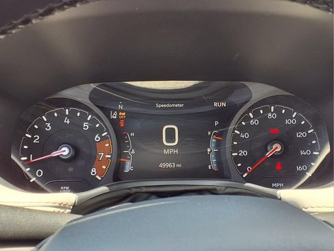 Used 2025 Jeep Compass Limited AWD/4WD image 18