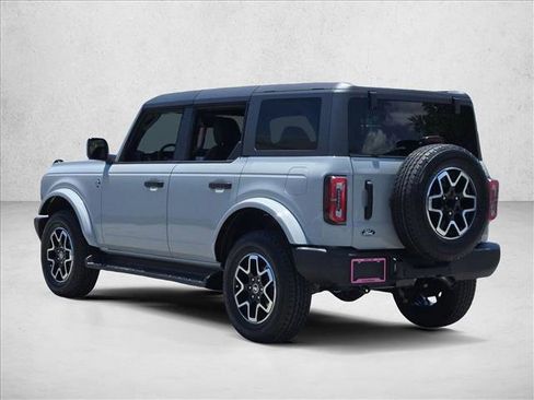 New 2026 Ford Bronco Outer Banks AWD/4WD image 9