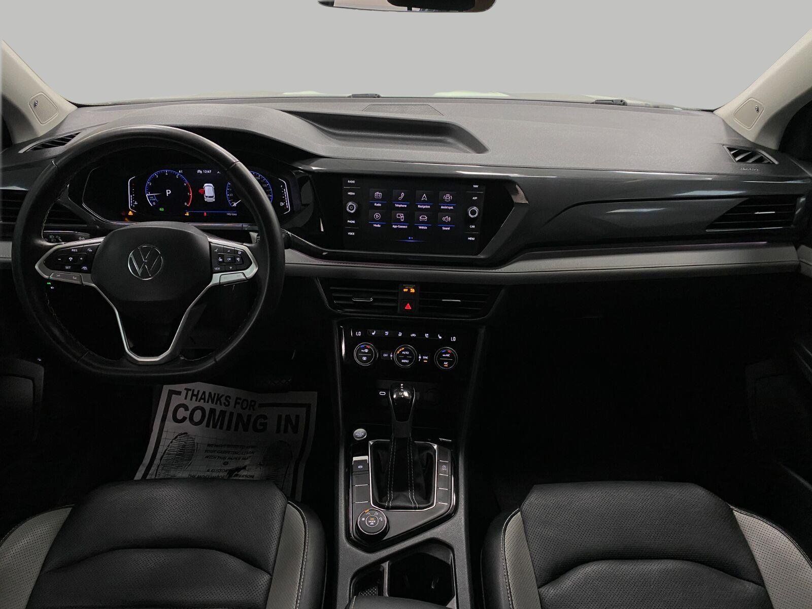 Used 2022 Volkswagen Taos SEL w/ Panoramic Sunroof Package AWD/4WD image 20