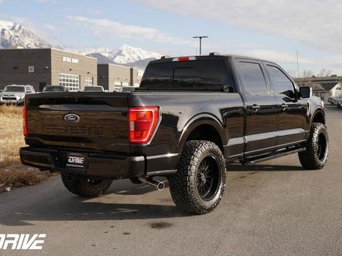 Used 2022 Ford F150 XLT w/ Equipment Group 302A High image 11