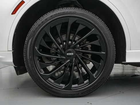 Used 2025 Lincoln Aviator Reserve w/ Equipment Group 201A AWD/4WD image 10