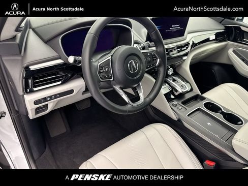 Used 2026 Acura MDX FWD w/ Technology Package image 10