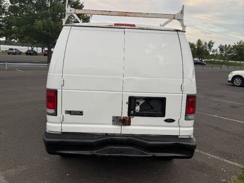 Used 2003 Ford E-350 and Econoline 350 Super Duty RWD image 8