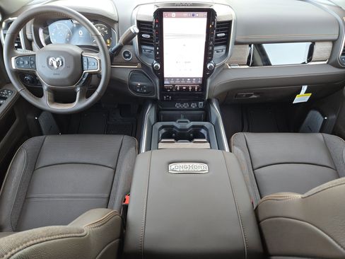 New 2026 RAM 2500 Limited image 2