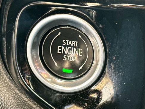 Used 2024 GMC Sierra 1500 Elevation image 34