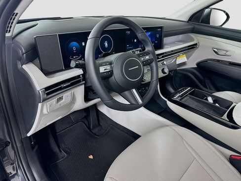 New 2026 Hyundai Tucson Limited FWD image 9