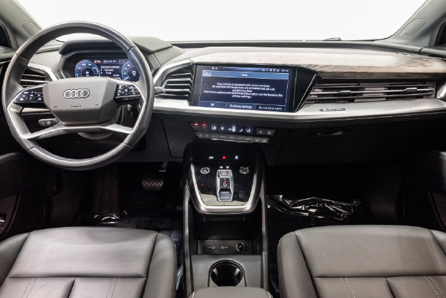 Used 2023 Audi Q4 e-tron Premium Plus w/ Premium Plus AWD/4WD image 26
