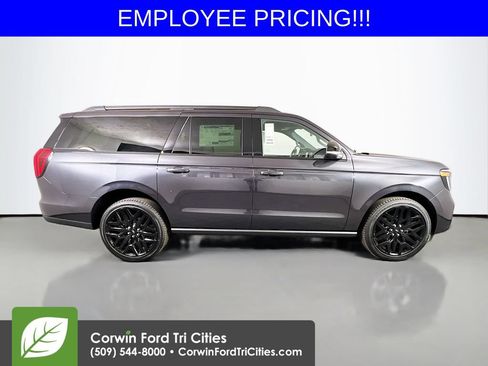New 2026 Ford Expedition Max Platinum w/ Stealth Performance Package AWD/4WD image 21