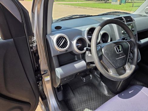 Used 2005 Honda Element EX image 13