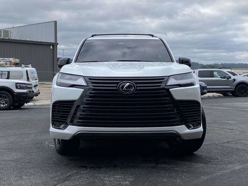 Used 2025 Lexus LX 700h Luxury w/ Appearance Package image 9