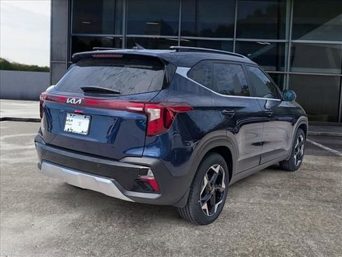 New 2026 Kia Seltos EX FWD image 5