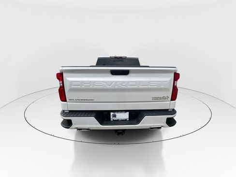 Used 2023 Chevrolet Silverado 1500 High Country w/ Z71 Off-Road Package image 7