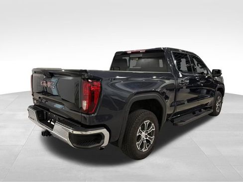Certified 2024 GMC Sierra 1500 SLE w/ Preferred Package image 7