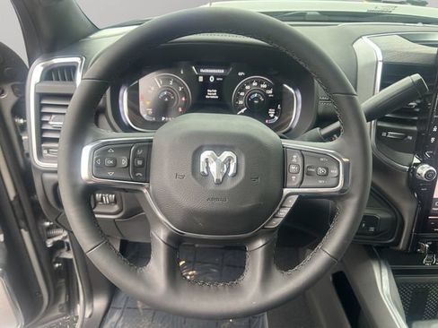 New 2026 RAM 2500 Laramie AWD/4WD image 10