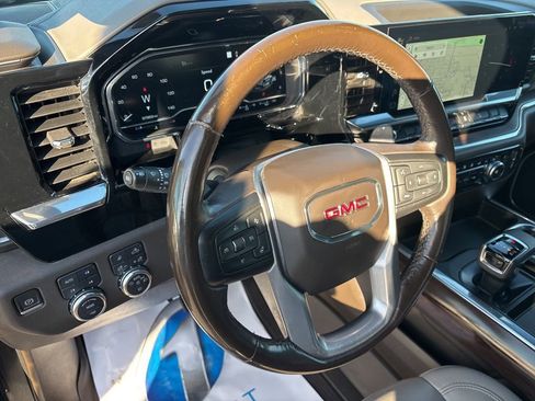 Used 2023 GMC Sierra 1500 SLT w/ SLT Premium Package image 22