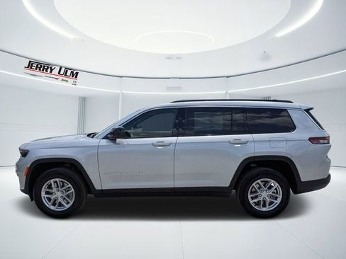 New 2026 Jeep Grand Cherokee L 2WD image 6