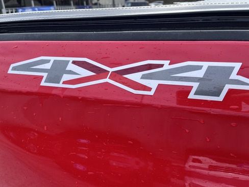 Used 2019 Chevrolet Silverado 1500 LT w/ Texas Edition image 14