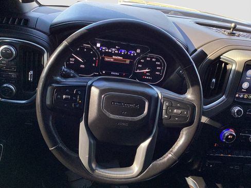 Used 2021 GMC Sierra 1500 Denali w/ Denali Ultimate Package image 11