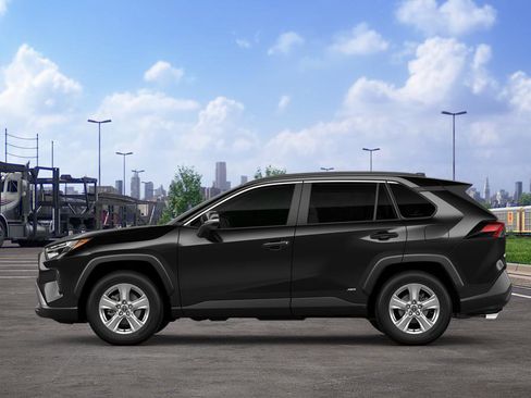 New 2025 Toyota RAV4 XLE image 36