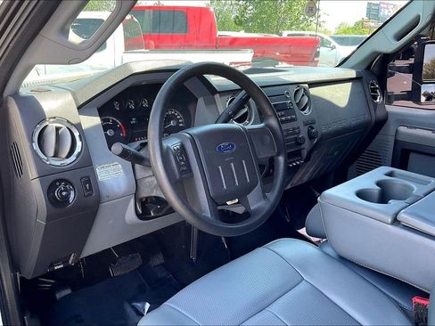 Used 2011 Ford F450 XLT w/ Snow Plow Prep Pkg AWD/4WD image 19