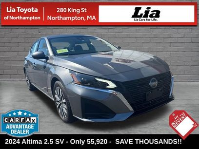 Used 2024 Nissan Altima 2.5 SV w/ SV Premium Package
