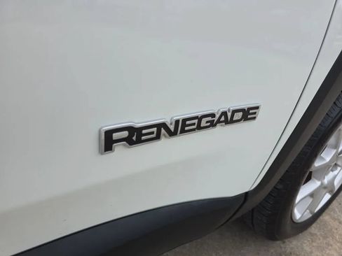 Used 2020 Jeep Renegade Sport w/ Sport Appearance Group FWD image 10