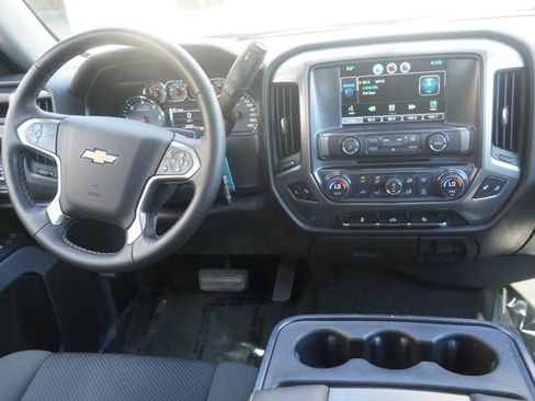 Used 2016 Chevrolet Silverado 1500 LT w/ All Star Edition AWD/4WD image 9
