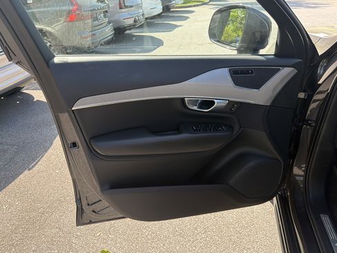 Certified 2023 Volvo XC90 B5 Core w/ Protection Package Premier image 14