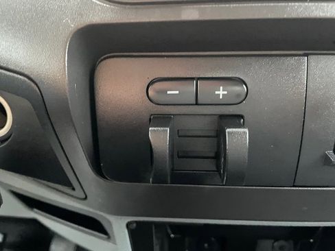 Used 2011 Ford F450 XL image 28