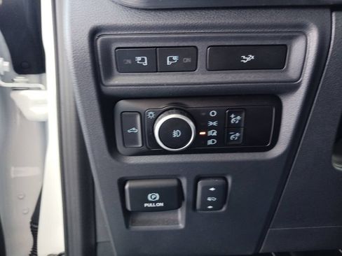 Used 2023 Ford F150 Lariat w/ Equipment Group 502A High AWD/4WD image 39