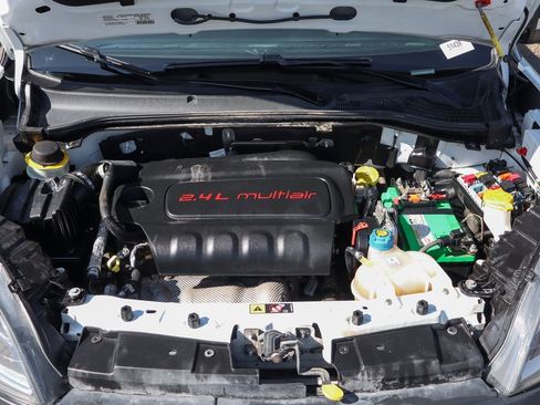 Used 2018 RAM ProMaster City Tradesman image 13