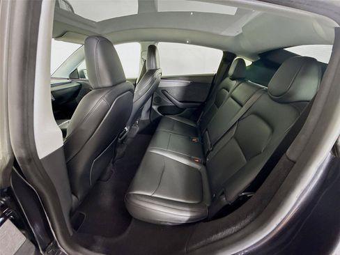 Used 2026 Tesla Model Y 2WD image 17