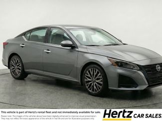 Used 2025 Nissan Altima 2.5 SV FWD video 1